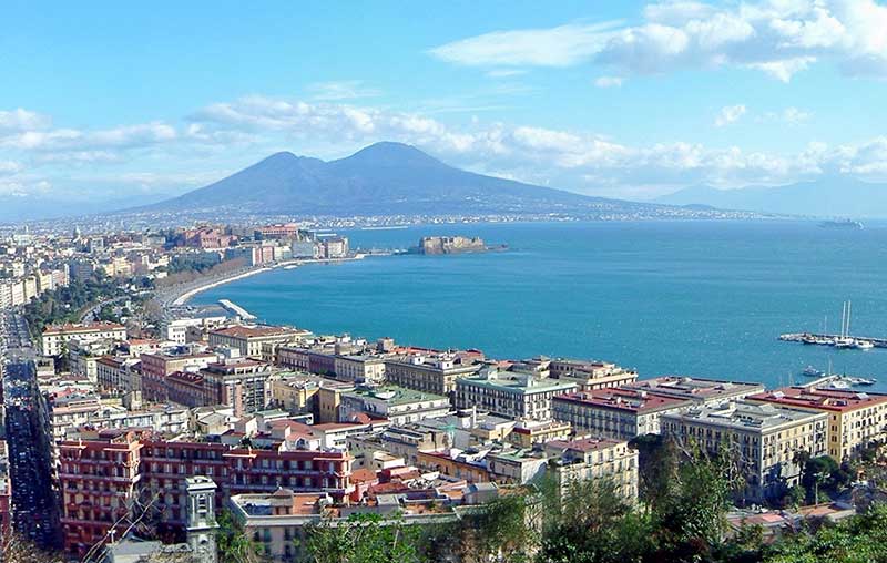 Dél-Olaszország napos és hangulatos fővárosa Nápoly